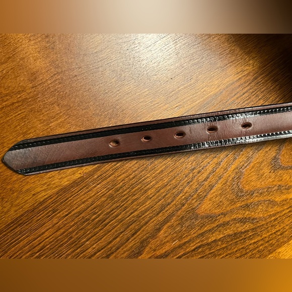 Genuine Top Grain Saddle Leather Belt - Picture 5 of 7